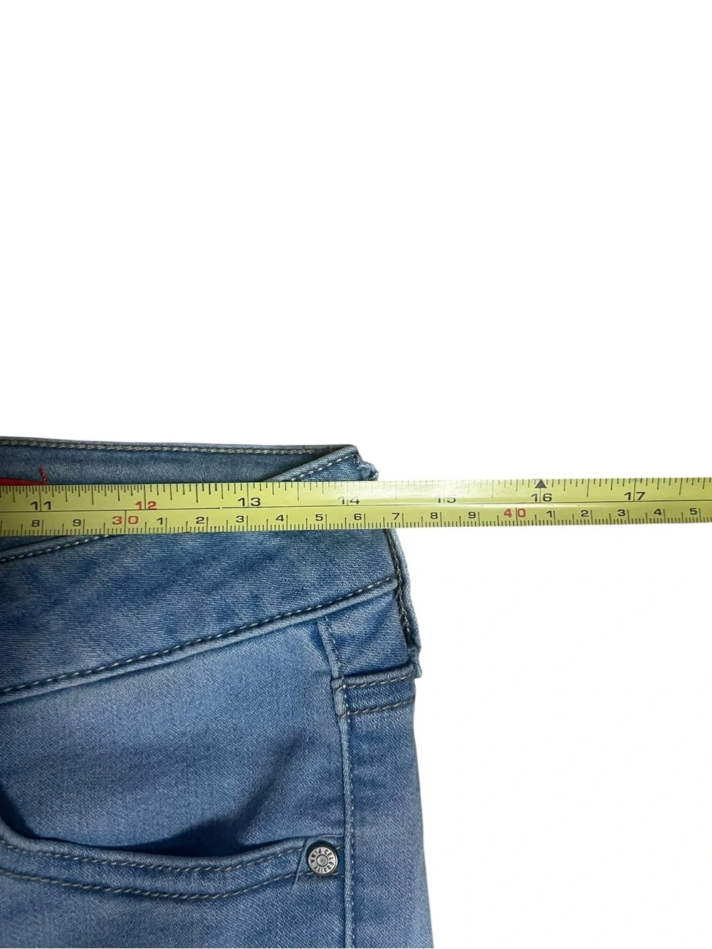 Celebrity Pink The Honey Light Wash Skinny Jeans 30x30